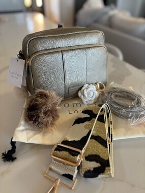Pom Pom Pompom London Original Plus Crossbody Bag purse metallic champagne NWT
